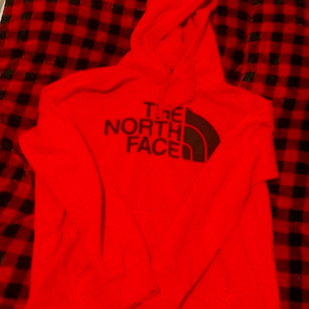 Red north face hoodie size medium in mens, good condition